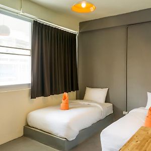 Standard Zimmer mit zwei Einzelbetten